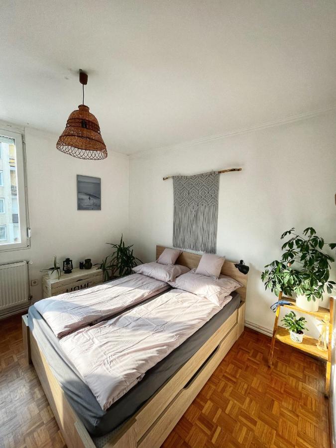 Vandor Apartman Veszprem Exterior photo